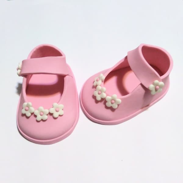 Fondant baby girl shoes. Edible mary jane shoes cake topper.