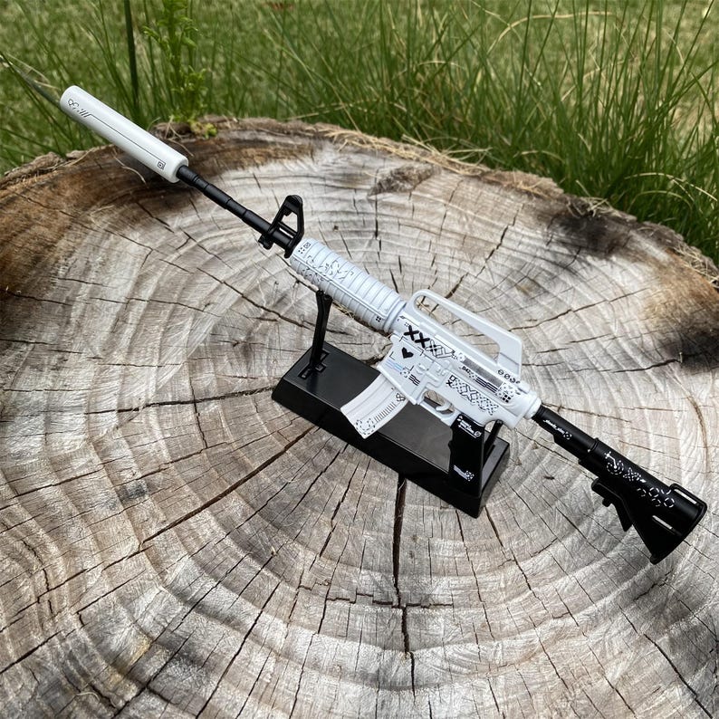 CSGO M4A1-S Printstream Gun Miniature Doll Figure M4A1-S Small Gun ...