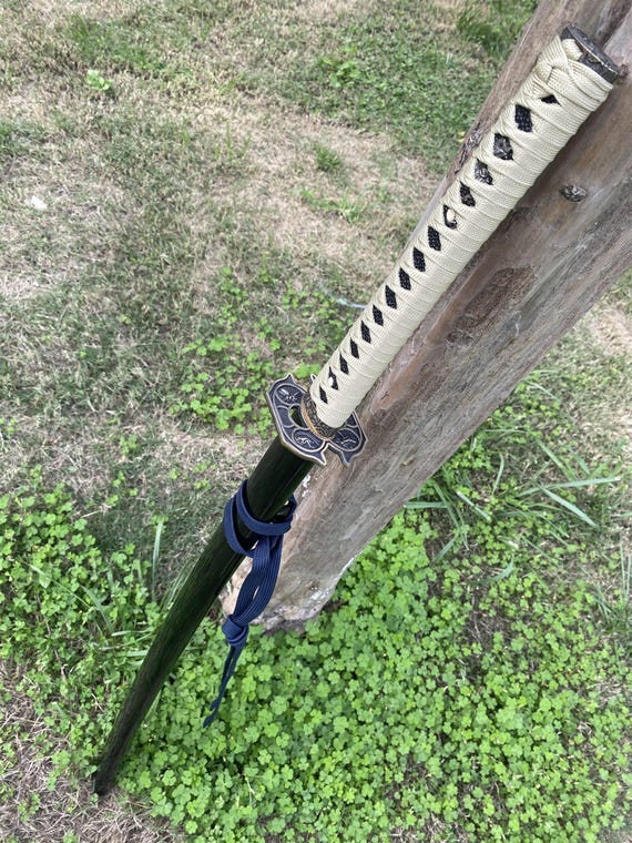 Hamdmade Yamato Inspired Japanese Katana Chrysanthemum Pattern