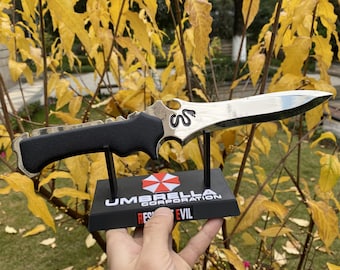 IRL Resident Evil 4 Krauser Knife Metal Blunt Blade Prop With 3D Printed Stand