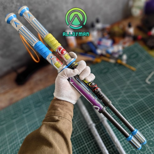 Handmade Apex Lifeline Heirloom Lifeline Drum Sticks Life-Size Metal Replica Full Scale Lifeline Cosplay Prop Game Collection Handicrafts