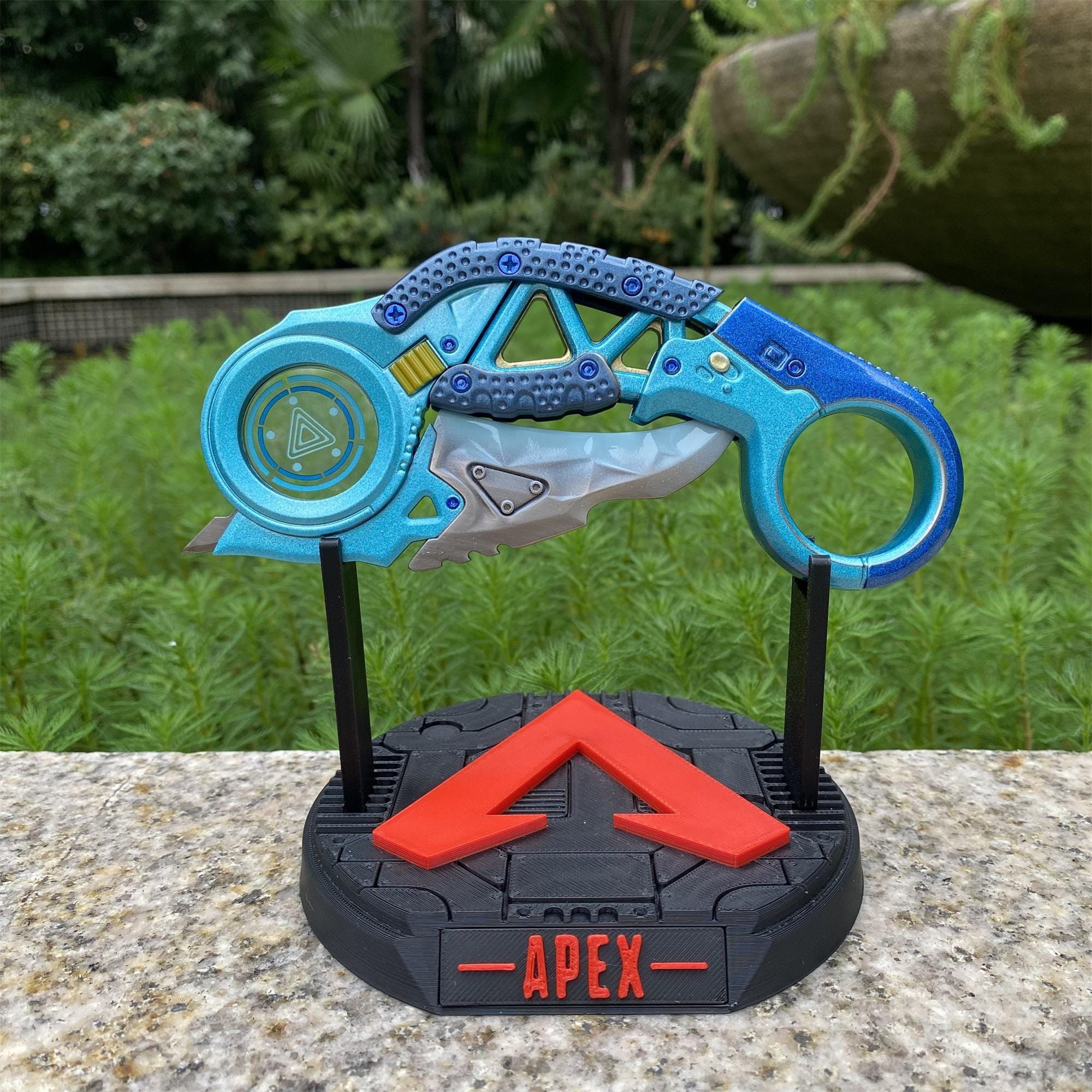 IRL Apex Frozen Claw Karambit Special Game Karambit Metal Replica