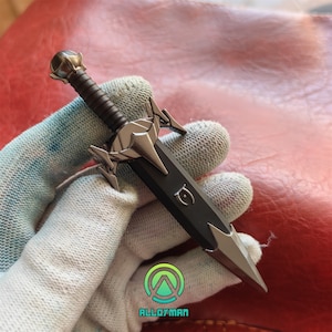 Handmade Mehrunes&#39; Razor Mini Knife Skyrim Daedric God Blessing Powerful Sneak Build Gamer Letter Package Opener Knife Portable EDC Tool