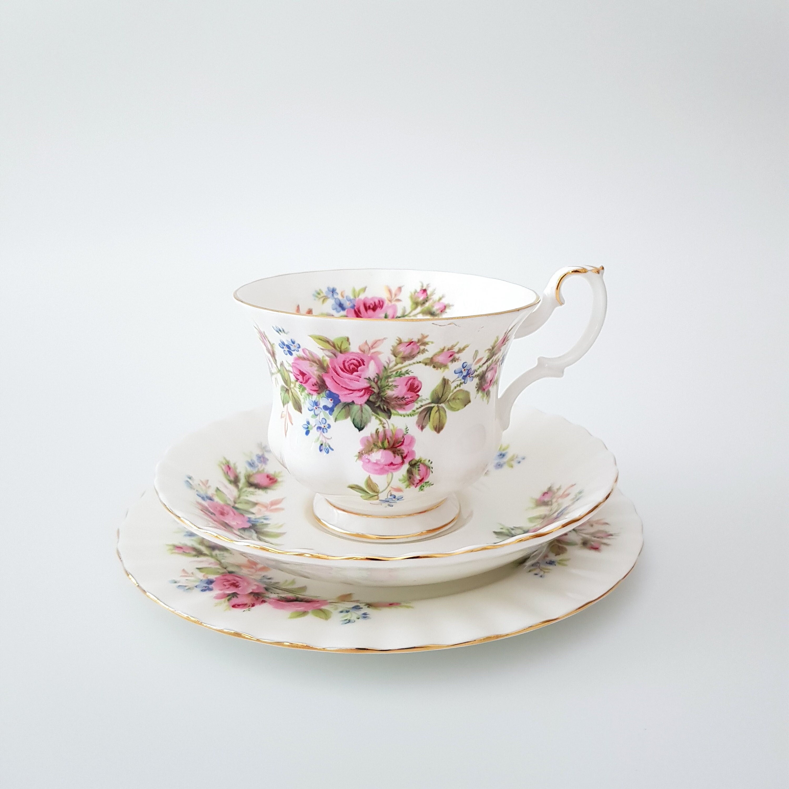 Royal Albert Moss Rose - Etsy Australia