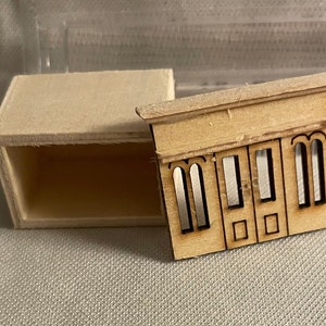 1:12or 1” scale,  small wooden room box