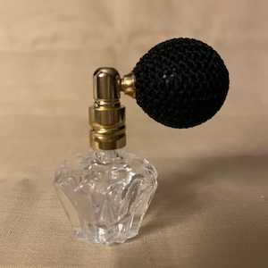 Vintage Doll atomizer, Glass, 2 1/4” high