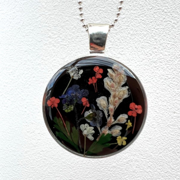 Wild  flowers meadow silver plated pendant - epoxy resin necklace with real dried flowers on silver plated or sterling silver chain