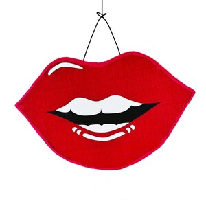 Lips Pinata | Bachelor Bachelorette Adult Party