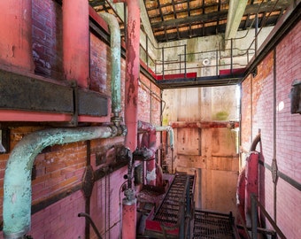 Fotografía urbex "Fábrica rosa"