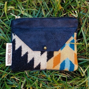 The Wayfarer Wallet in Black/ Minimalist Southwestern Leather Wallet / Coin Pouch / Zip Wallet / Small Leather Purse