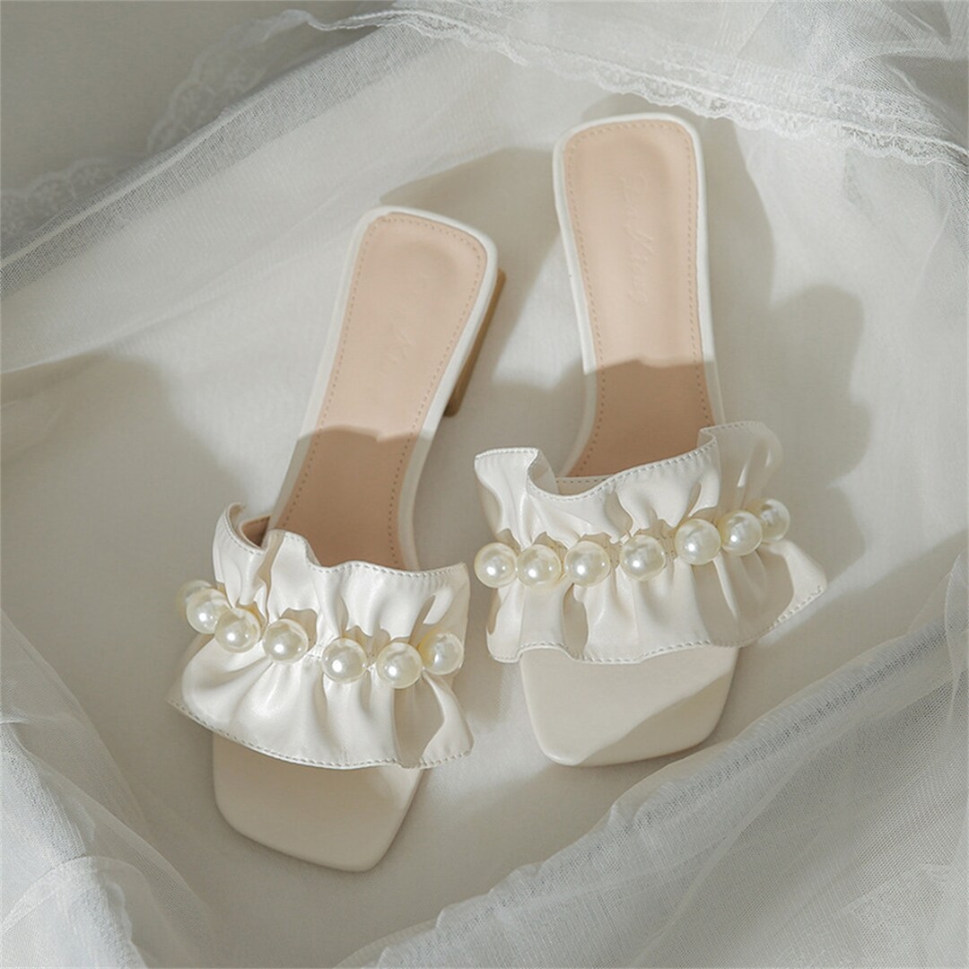 halie pearl sandals