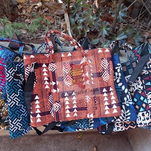 Taschen,Ankara Taschen,Stofftaschen,Kitenge Taschen,Laptoptaschen,Handgemachte Taschen,Wholesale LaptopTaschen,Wholesale Handtaschen,Unisex LaptopTaschen