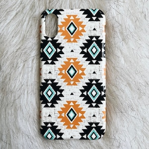 Tic Tac Aztec - iPhone 14, 15, 16 Hülle, Pro/Max/Plus, Snap Case oder Tough Schutzhülle, Western, Azteken, Lebendig, Blau, Schwarz, Southwest