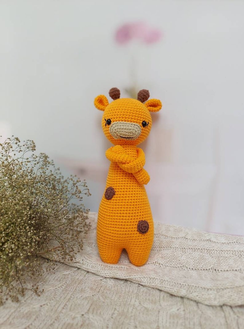 Crochet giraffe plush, stuffed animal amigurumi, knit safari, tall giraffe toy, handmade baby gift, nursery zoo decor, shelf standing doll image 1