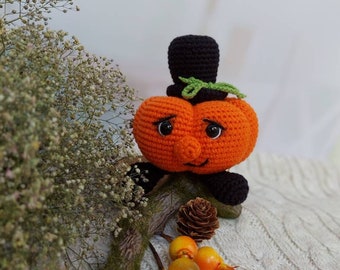 Crochet pumpkin plush, spooky creation, stuffed toy amigurumi, pumpkin head man knit toy, Halloween ornament, fall decor, handmade gift doll