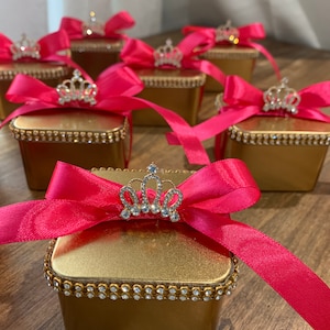 Gold Princess Baby Shower Candy Container/Quinceanera Party Favor/Gold Princess Party/Princess Crown/Princess Party Supply/Princess Shower