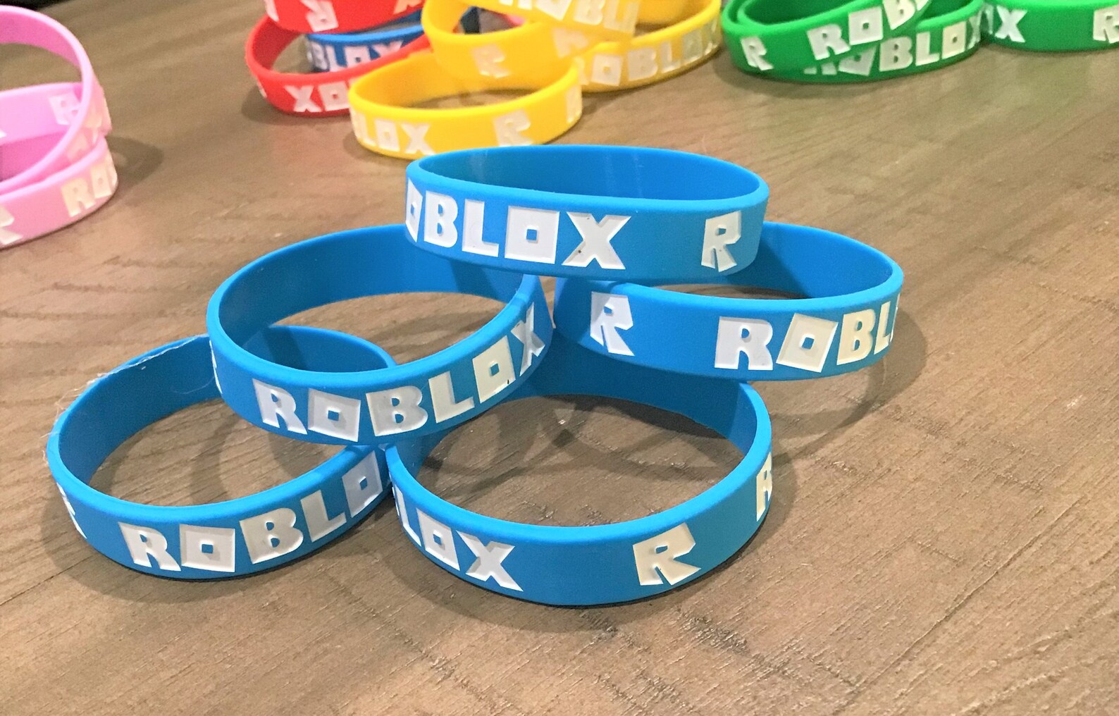 Roblox Birthday Party Bracelets Set of 10 Etsy