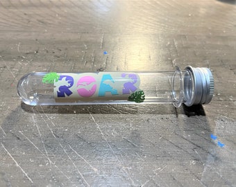 Dinosaur Party Favor Tube: Girl Dinosaur Theme