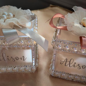 Elegant Wedding Favor/Personalized Wedding party/Pearls Guest Box/ Sweet 16 Personalized/Personalized Luxury Box/Quinceanera Décor/Gift