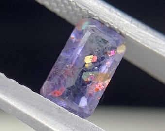 Natuurlijke multi-vlokken bloeddoorlopen ioliet zonnesteen 0,41 karaat 6,2 x 3,5 mm achthoekige gefacetteerde edelsteen