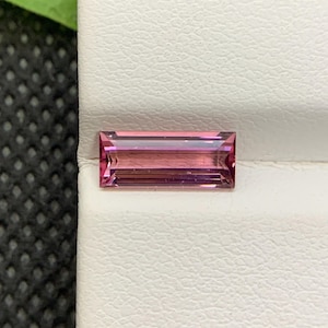 Natural Pink Tourmaline 1.15 Carat Tourmaline Gems Loose Piece For Jewelry Making 10.00x4.20MM Baguette Shape Faceted Gemstone