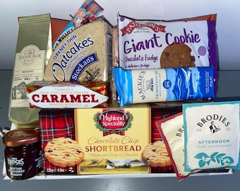 Scottish Food Gift Hamper | Christmas Scottish Hamper |Scottish Gift | Scotland Theme Gift | Luxury Scottish Treat Box | Christmas Gift