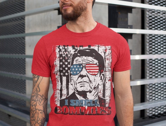 Ronald Reagan I Smell Commies Funny T-Shirt Ronald Reagan I Smell Commies Funny T-Shirt