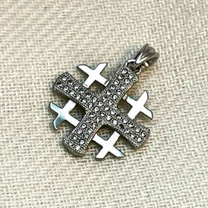 Jerusalem Kreuz mit weißen Zirkonen (Silber 925).