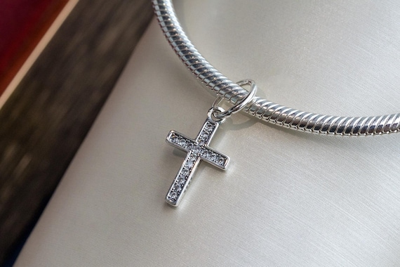 Pendentif Croix Catholique Argent Sterling 925 – Design Twist, 1,1 X 0,7 Pouces