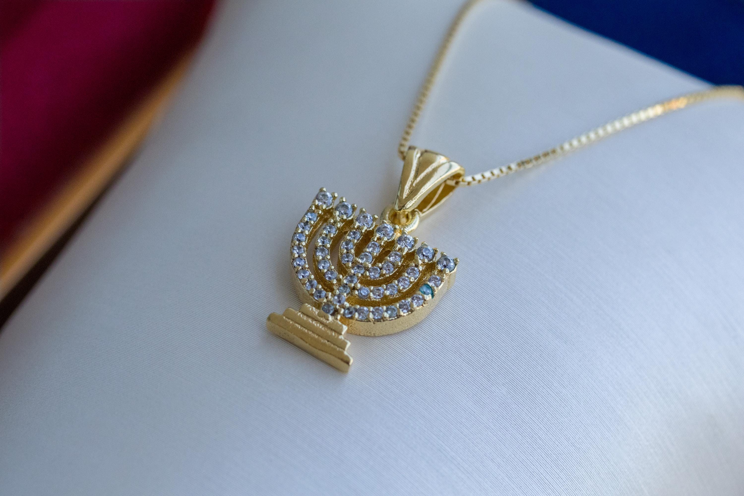 BLEU Collier avec pendentif MENORAH Bijoux Judaïque de Kabbale