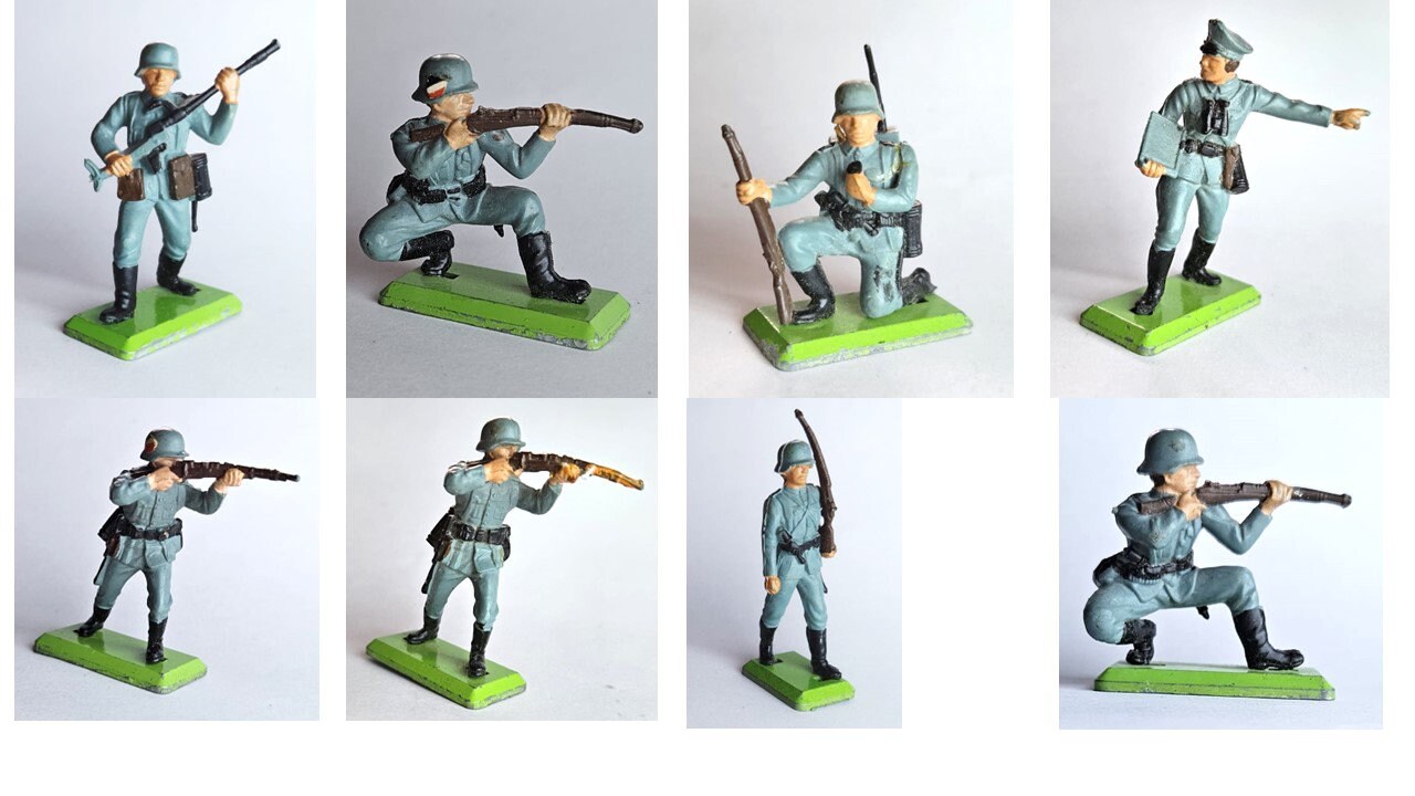 Vintage Toy German Soldiers 11 in Total Made by Britains deetail in the
