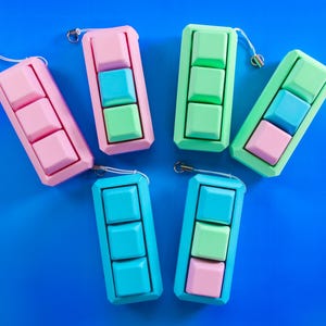 Assorted Mixed Keyboard Button Fidget, Clicky Keyring, Stimming, Sensory, Keyboard Clicker