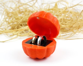 Pumpkin Ring Bearer | Hinged Pumpkin Ring Box | Squash Ring Box | Gold Pumpkin Proposal Box