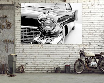 Vintage Car Canvas Print: Retro Auto Garage Wall Decor