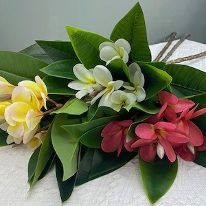 Artificial Plumeria Rubra Branch with Foliage, Realistic Flower Long Stem, Home Floral Decor, Wedding Party Arrangement, Floor Vase Filler