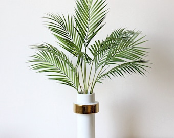 Artificial Areca Palm Leaf Fake Tropical Plant in Floor Vase Arrangement Wedding Party Floral Decor Material Foliage Pick for Outdoor Garden