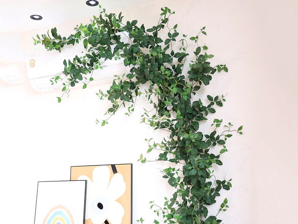 Pianta rampicante lunga con foglie verdi, pianta di edera finta da appendere alla parete, canna artificiale con foglie verdi, fiore artificiale, fogliame per arco di ghirlanda