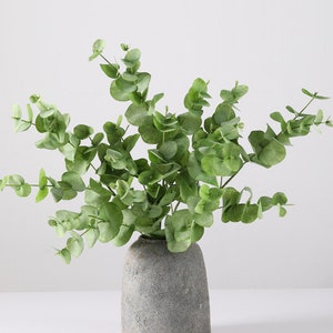 Faux Eukalyptusblatt-Zweig, künstlicher Laubstiel, künstliche Blumen, Hauptgründekor, Hochzeitsfest-Blumenarrangement, Gras für Blumenstrauß