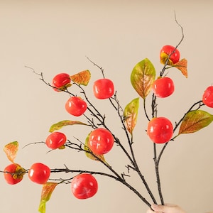 Kaki-Fruchtzweig mit Blättern, künstliche Herbstfrüchte, künstliche Blumen, Hausblumendekor, Hochzeitsarrangement, Tischdekoration, Geschenk