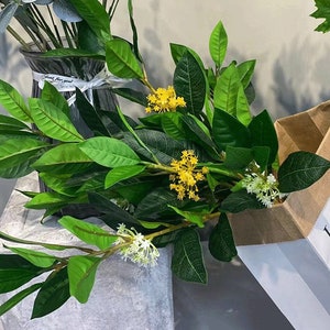 Osmanthus Fragrant Flower Artificial, Realistic Sweet Olive Plant, Indoor Floral Decor, Home Greenery Craft, Wedding Arrangement, Leafy Stem
