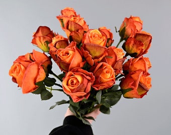 Tallo de rosa Real Touch con follaje, artesanía de flores artificiales, decoración floral realista, adorno en aerosol de la sala de estar, arreglo de fiesta de bodas