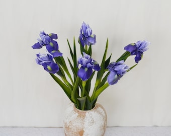 Artificial Purple Iris Stem, Faux Bearded Iris Flower, Elegant Bloom for Vase Decor Wedding Arrangement, Home Floral Display, Bridal Bouquet