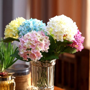 Silk Hydrangea Flower Stem with Leaves, Fake Hydrangea Spray, Artificial Flower Crafts, Home Floral Decor, Wedding Arrangement Centerpieces