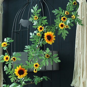 Trailing Sunflower Vine, Artificial Climbing Flower Cane with Foliage, Wall Hanging Greenery, Patio Garden Fence Decor, Wedding Arch Floral