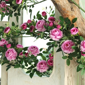 Trailing Rose Vine, Artificial Rosa Cane, Climbing Flower with Rich Foliage, Home Floral Decor, Wedding Party Greenery, Dining Table Runner