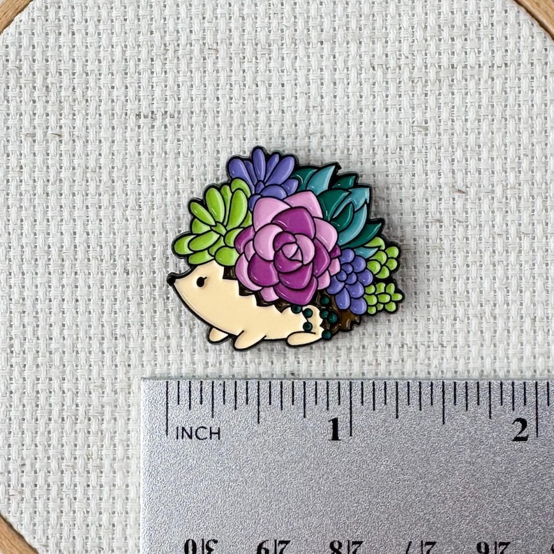 Hedgehog magnetic needle minder – cute woodland enamel accessory for cross stitch, embroidery, and needlepoint – adorable stitching gift for nature and animal lovers.
