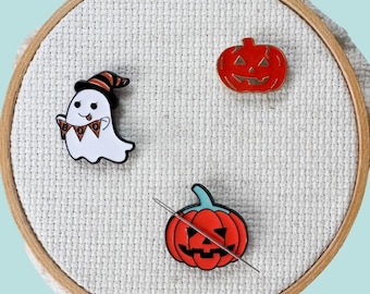 Ghost and Pumpkin Enamel Needle Minder, Halloween Magnet