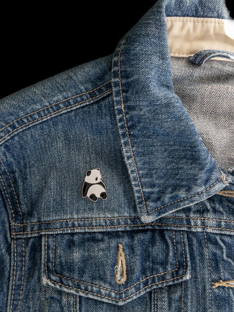 panda magnetic enamel pin