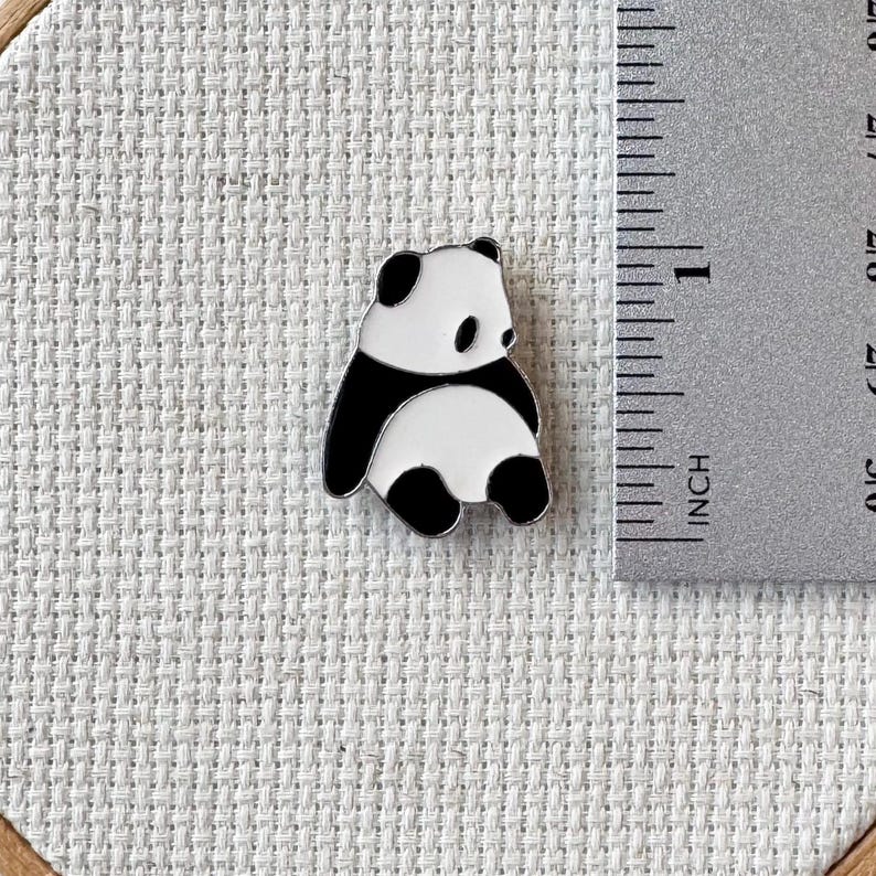 Panda bear magnetic needle minder – cute enamel accessory for cross stitch, embroidery, and needlepoint – adorable animal themed stitching gift for panda lovers.
