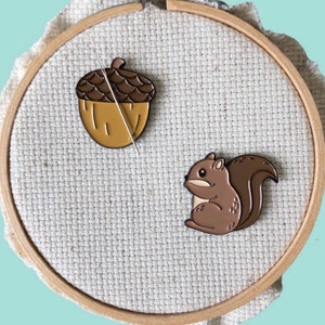 Squirrel and Acorn Enamel Needle Minders, Fun Fridge Magnet, Magnetic Lapel Pin, Needle Nanny, Cross Stitch Needle Magnet, Embroidery Magnet